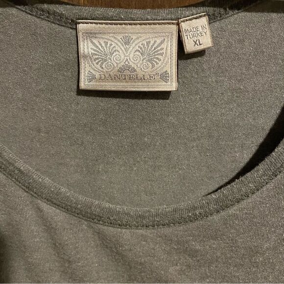 Dantelle Short Sleeve Grey Tunic Extra Large (XL) - Picture 2 of 2